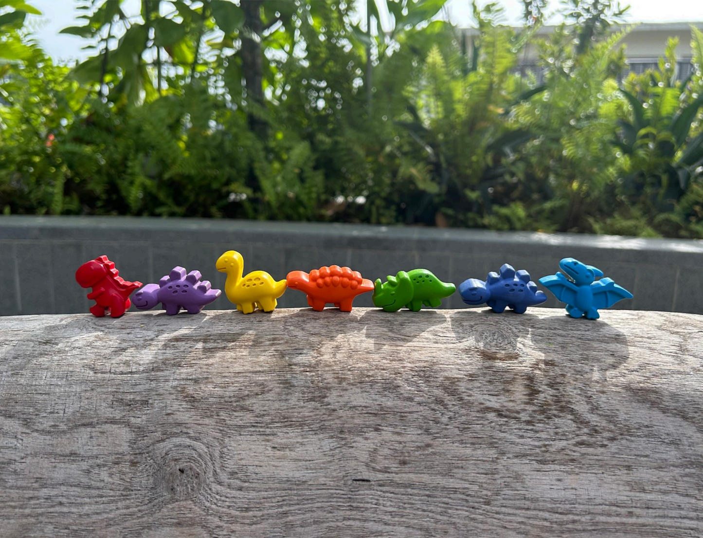 Petite Dinos